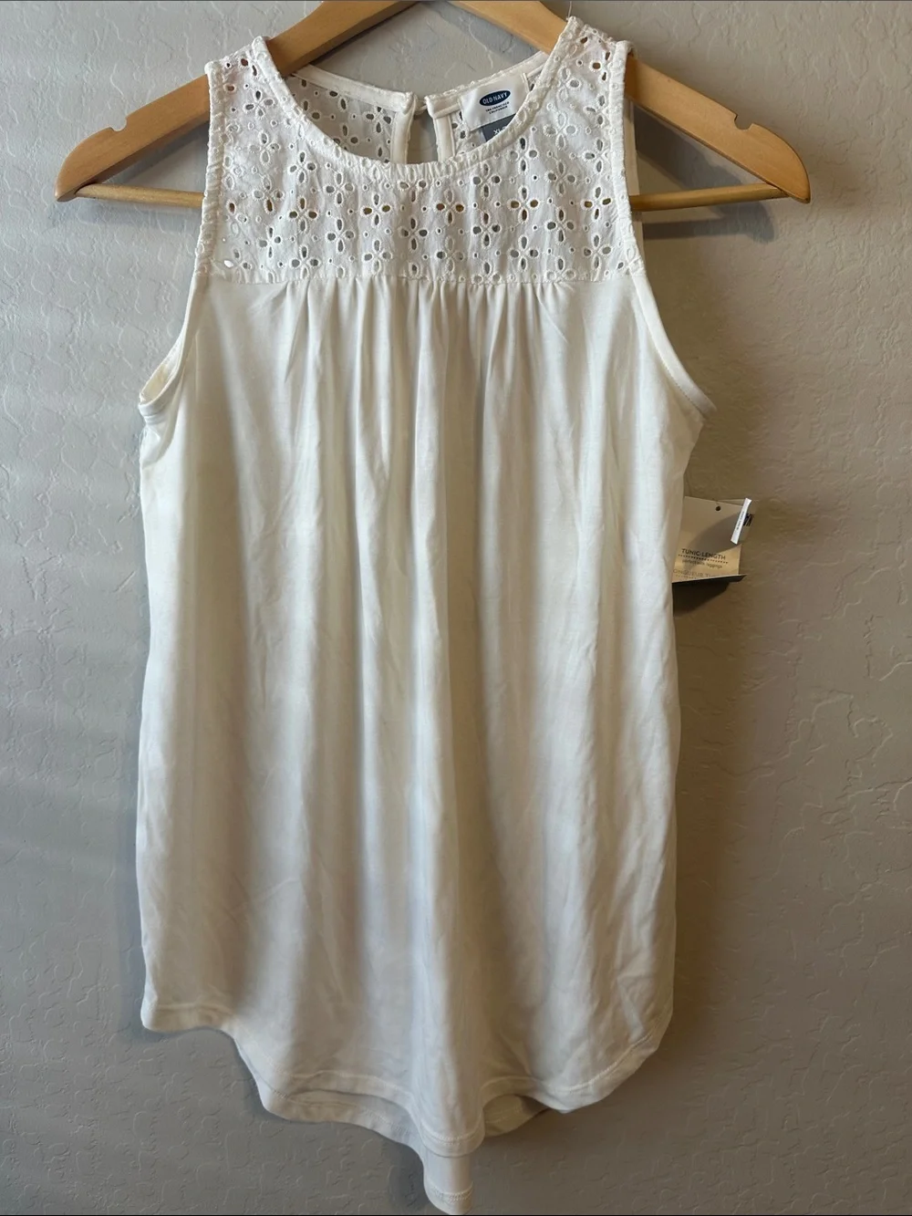 Old Navy Girls White Eyelet Yoke Sleeveless Tunic